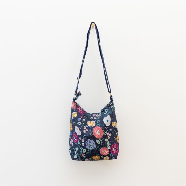 Floral strap online bag