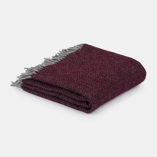 National Trust Diamond Weave Beetroot Throw