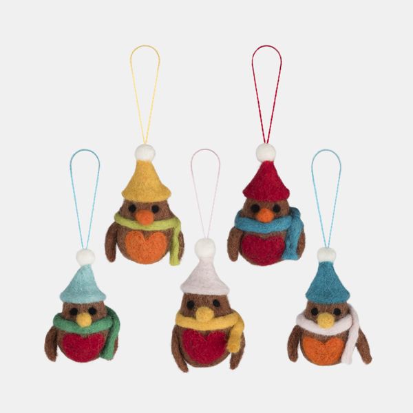 Namaste Hanging Felt Mini Robins, Set of 5