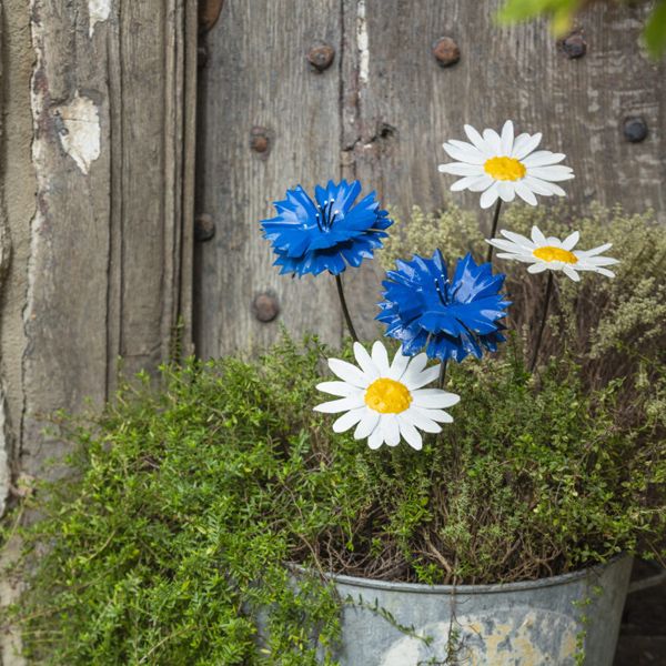 Daisy Plant Stake, Set of 2
